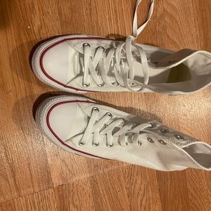 Converse size 7 brand new